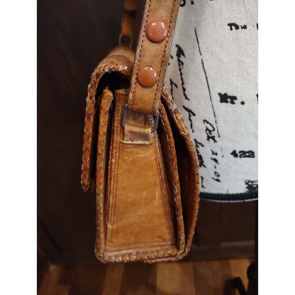 Vintage Large Leather Hand Tooled Brown Shoulder Bag Purse Tri fold Organizer - Picture 3 of 16